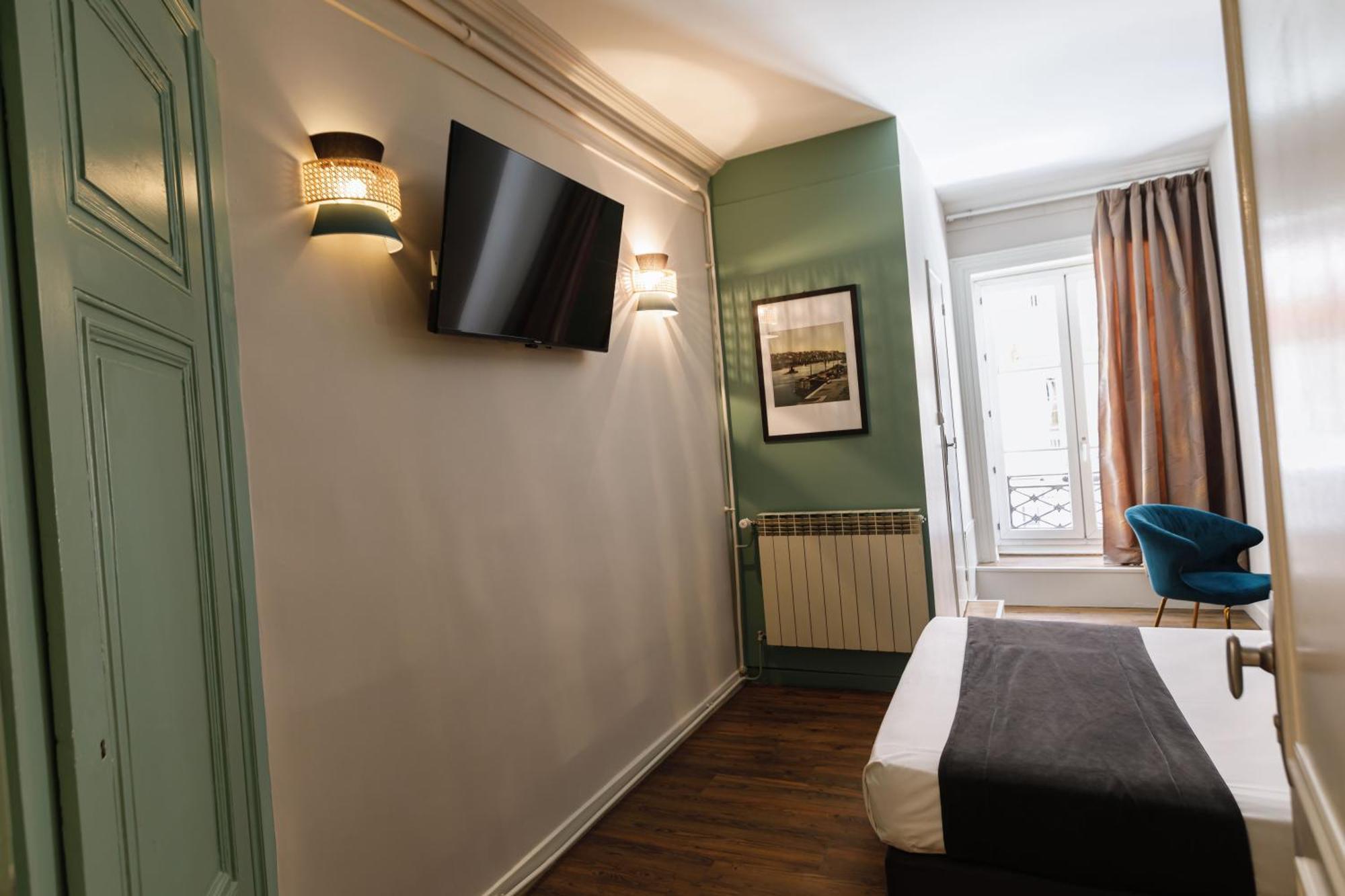 Hotel Du Dauphin Lyon Ngoại thất bức ảnh