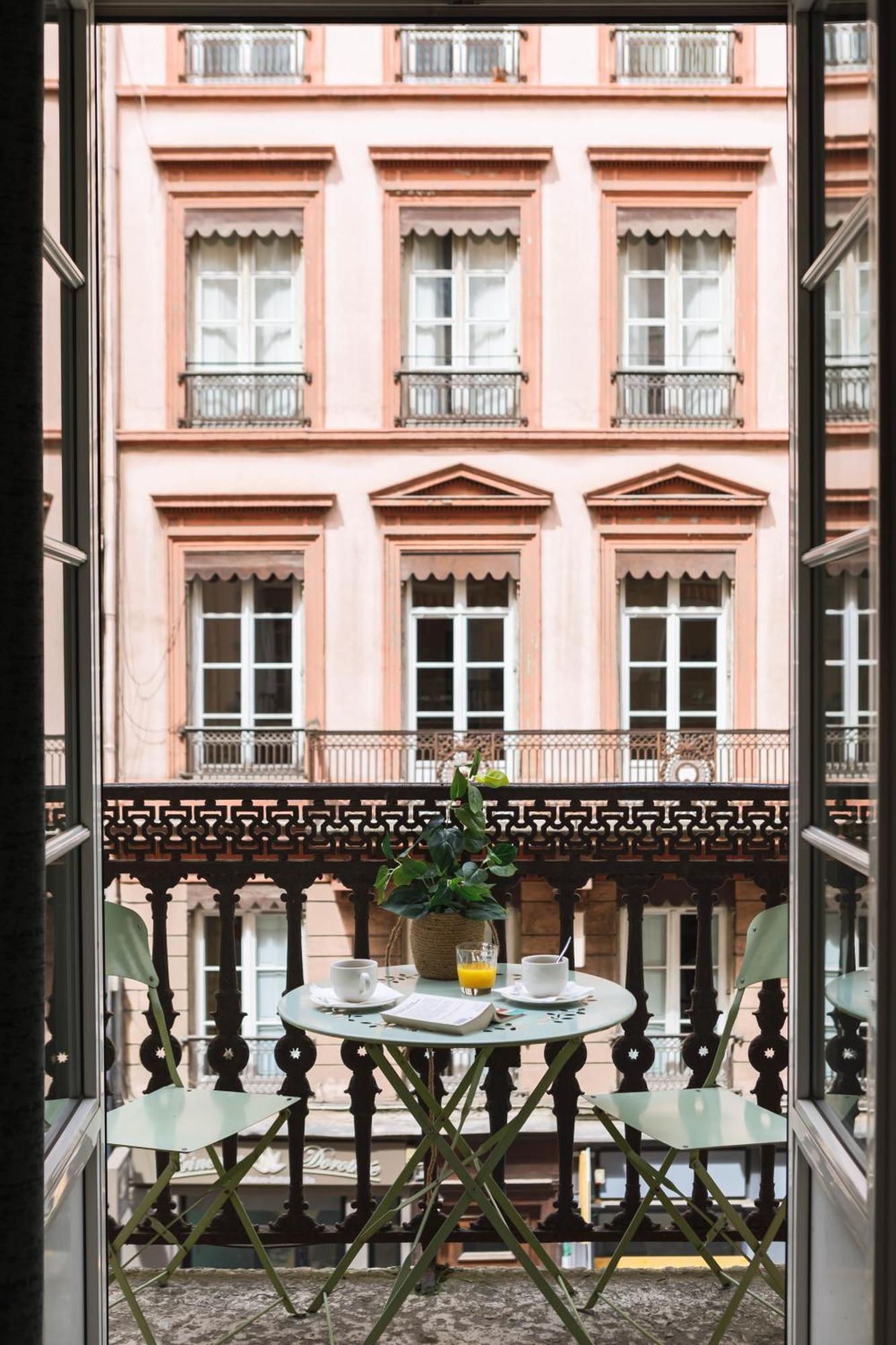 Hotel Du Dauphin Lyon Ngoại thất bức ảnh
