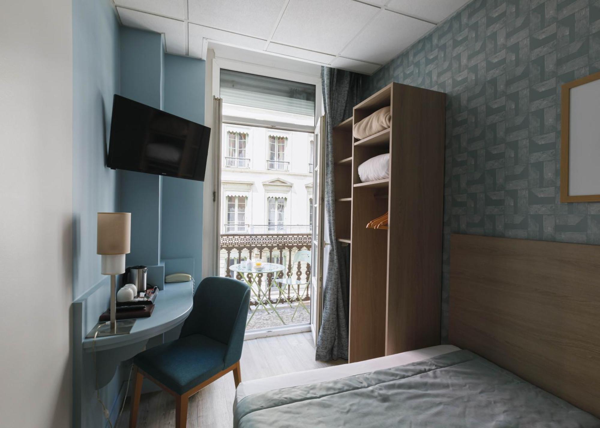 Hotel Du Dauphin Lyon Ngoại thất bức ảnh