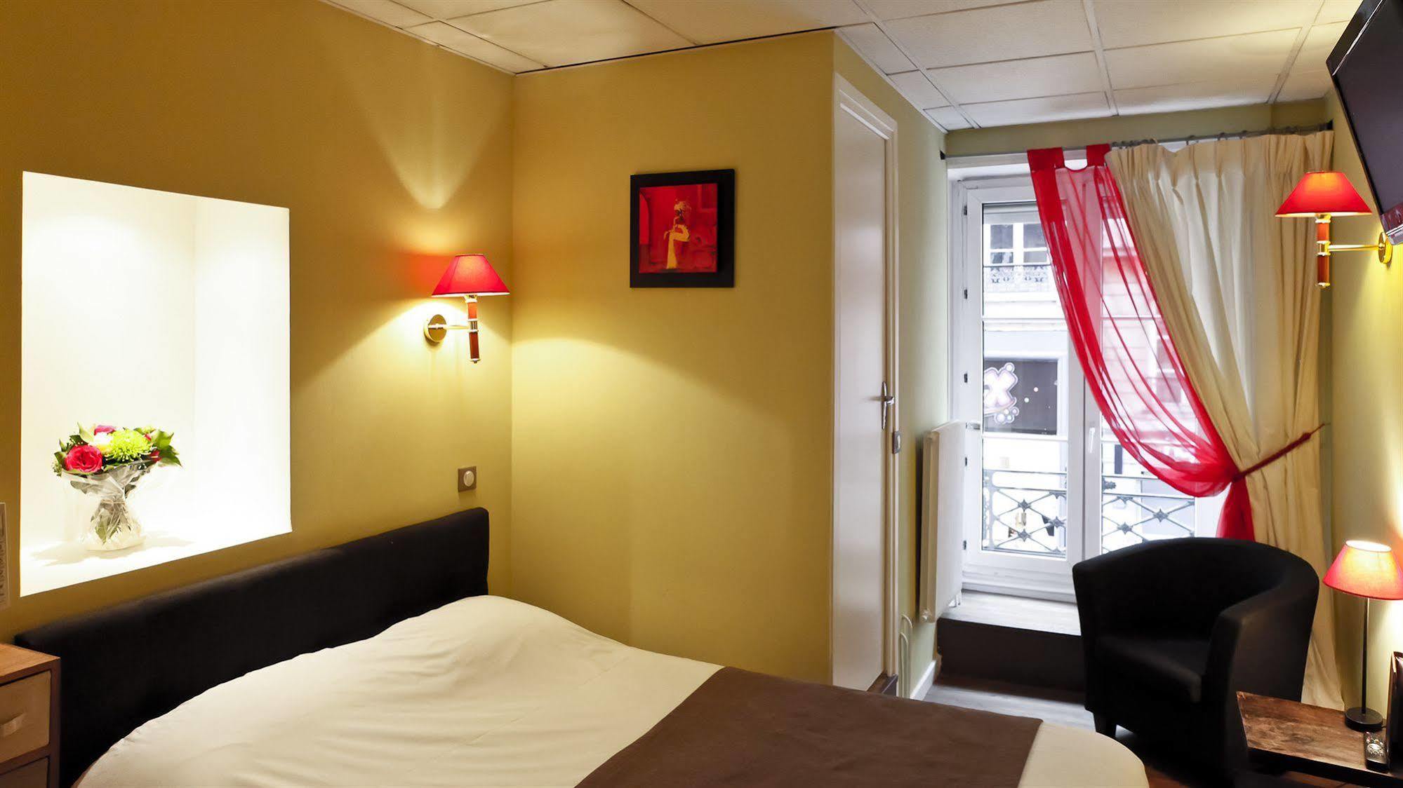Hotel Du Dauphin Lyon Ngoại thất bức ảnh
