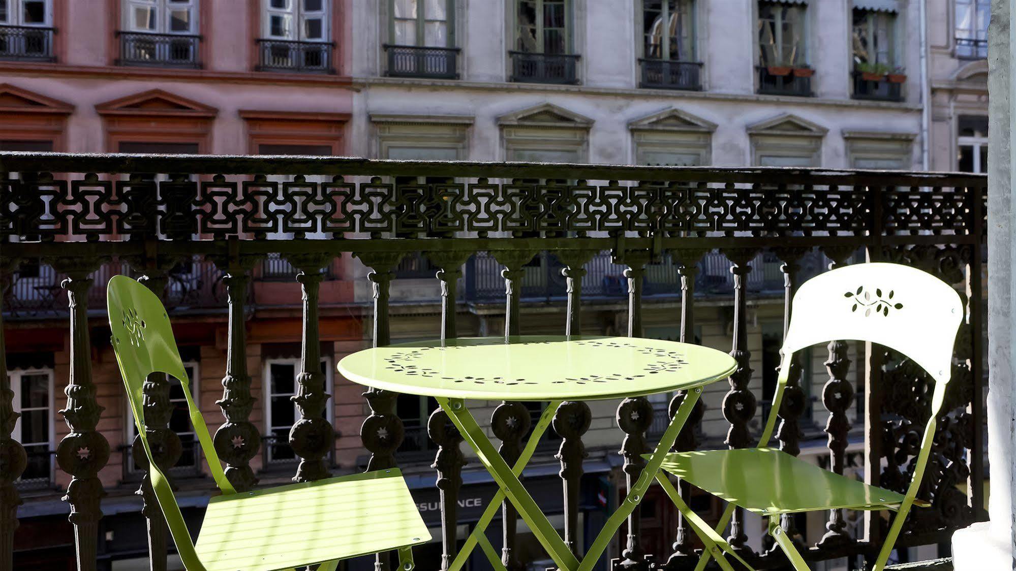 Hotel Du Dauphin Lyon Ngoại thất bức ảnh